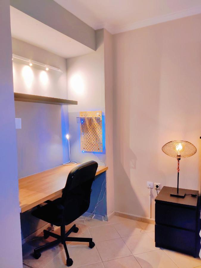 מלון Artemis Garden Near Airport מראה חיצוני תמונה