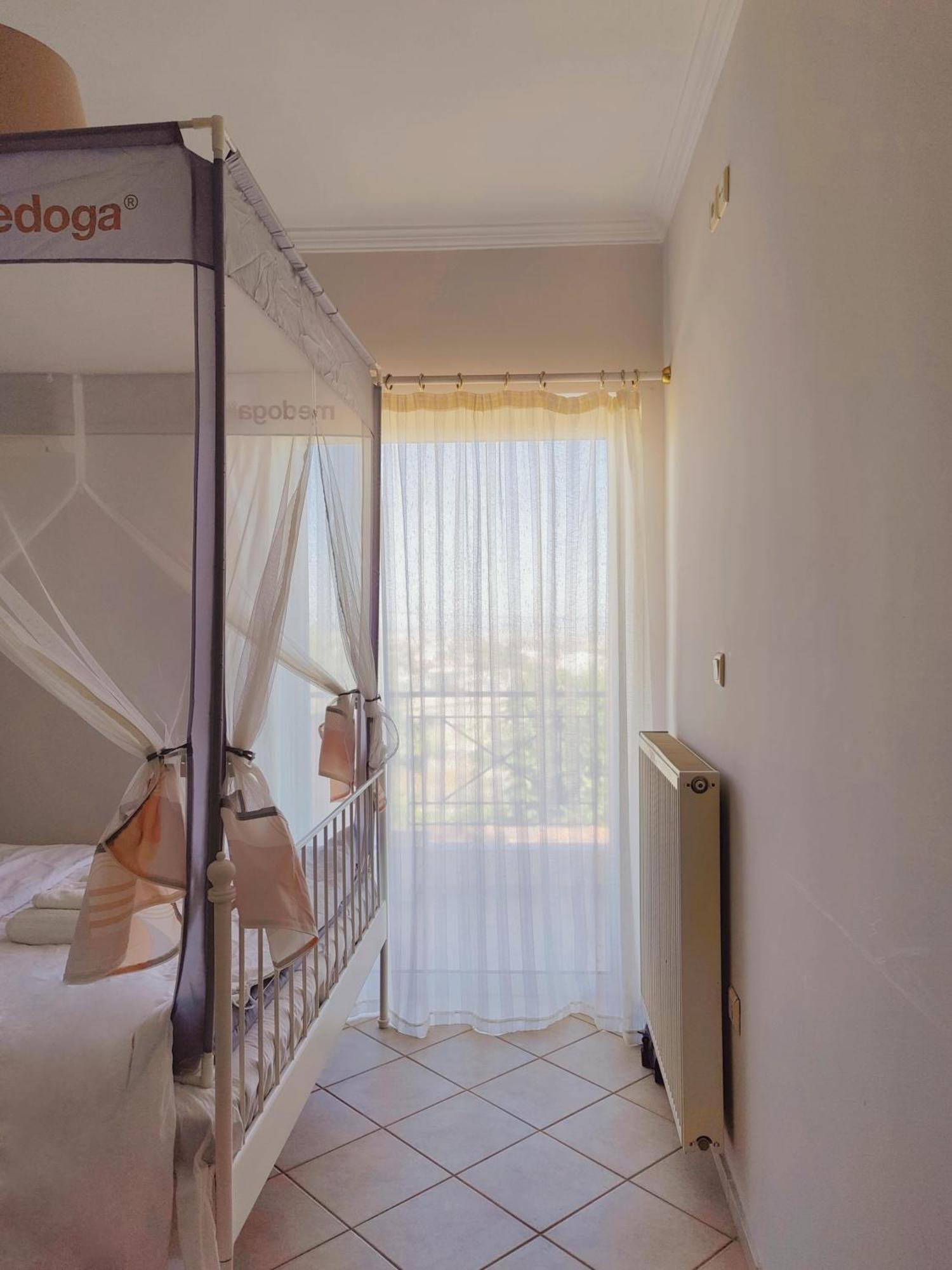 מלון Artemis Garden Near Airport מראה חיצוני תמונה